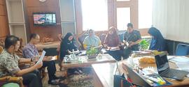 Khazanah Arsip Sekretariat Berupa Dokumentasi (Foto) Tahun 2019 tentang Rapat di Tahun 2019