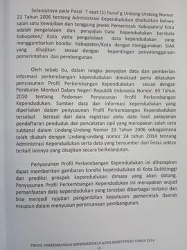 Khazanah arsip   lembar ketiga  dari BAB I Pendahuluan.