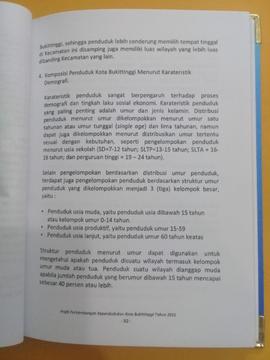 Khazanah arsip   halaman 12 dari BAB III, Komposisi Penduduk Kota Bukittinggi menurut Karakterist...