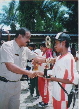 Kegiatan Lomba dalam rangka memeriahkan HUT RI ke 61 Tahun 2006 16