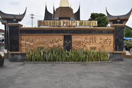 Foto Revitalisasi Jenjang, Pedestrian dan Monumen Kota Bukittinggi Tahun 2017 dan 2018 94