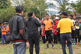 Coaching Clinic Sepakbola 2018 dengan Indra Syafri 24