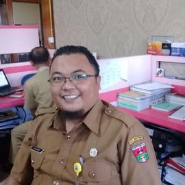 Staf Subag Umum dan Kepegawaian Aldino Zendra