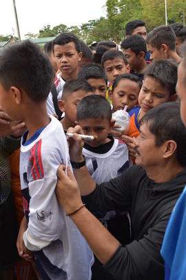 Coaching Clinic Sepakbola 2018 dengan Indra Syafri 75