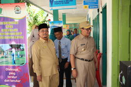 4-4-2016 peninjauan UN di SMAN.1 dan SMKN.1 serta MAN.2 Bukittinggi 1 1