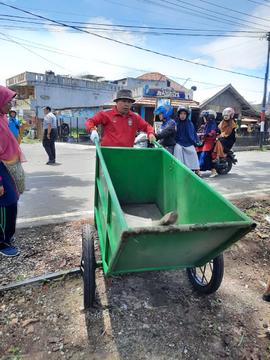 Foto Kegiatan  Arsip Seksi Perlindungan Korban Bencana Alam &amp; Sosial Foto Kegiatan Kerja Bakt...