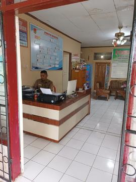 KANTOR LURAH KUBU TANJUNG (RUANG PELAYANAN 1)